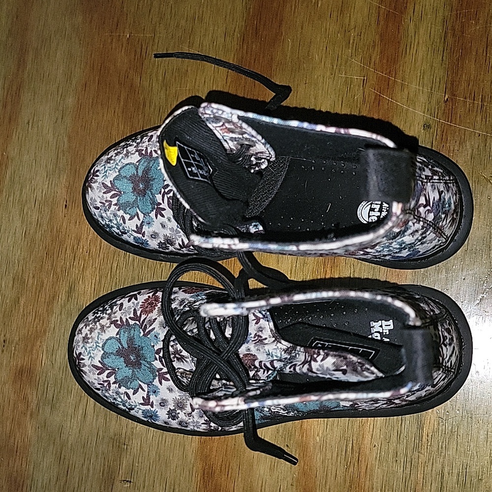Dr. Martens rare Floral 1460 ? Pascal flower Wanderlust Lace Up Boots US Women 6 - Picture 2 of 6